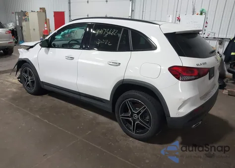 2022 Mercedes-Benz Gla 250 4Matic z USA, uszkodzony, nr VIN W1N4N4HB8NJ367237